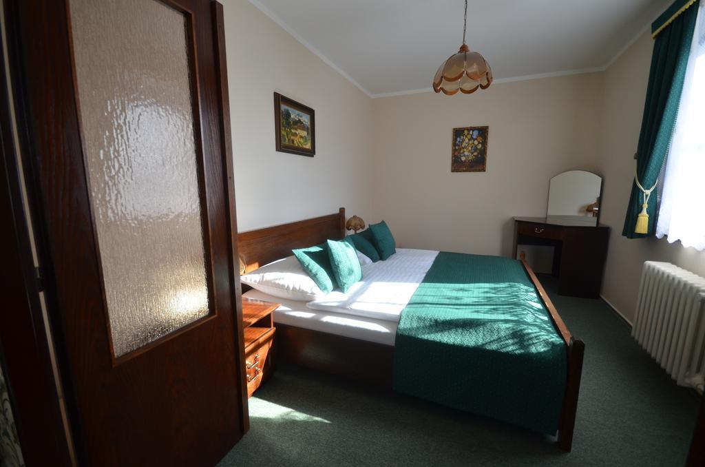 Villa Zerotin Penzion Bed & Breakfast Velké Losiny 외부 사진