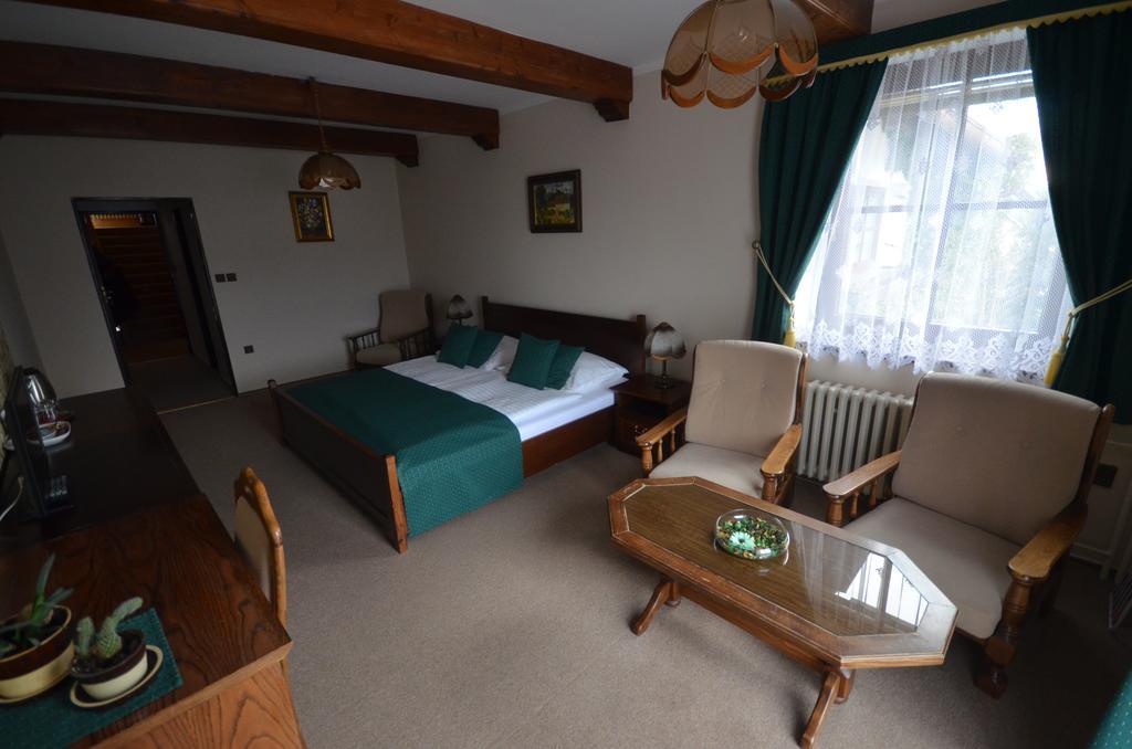 Villa Zerotin Penzion Bed & Breakfast Velké Losiny 외부 사진